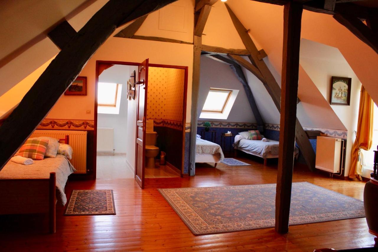 Bed & Breakfast Chateau De Montaupin