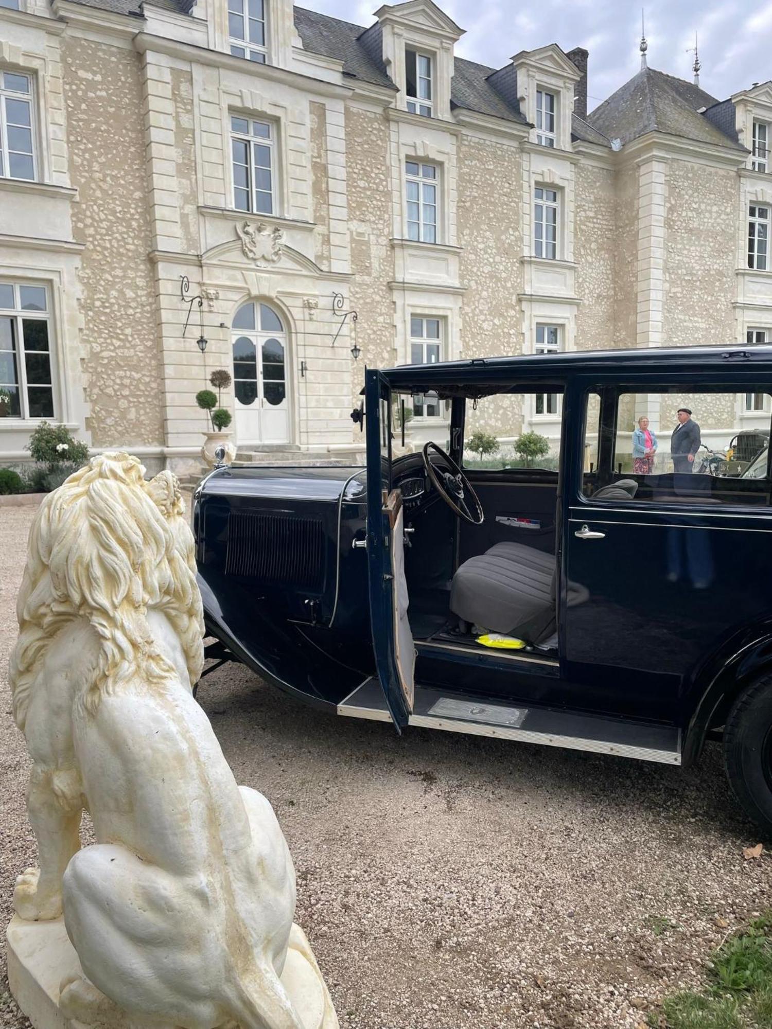 Chateau De Montaupin Bed & Breakfast