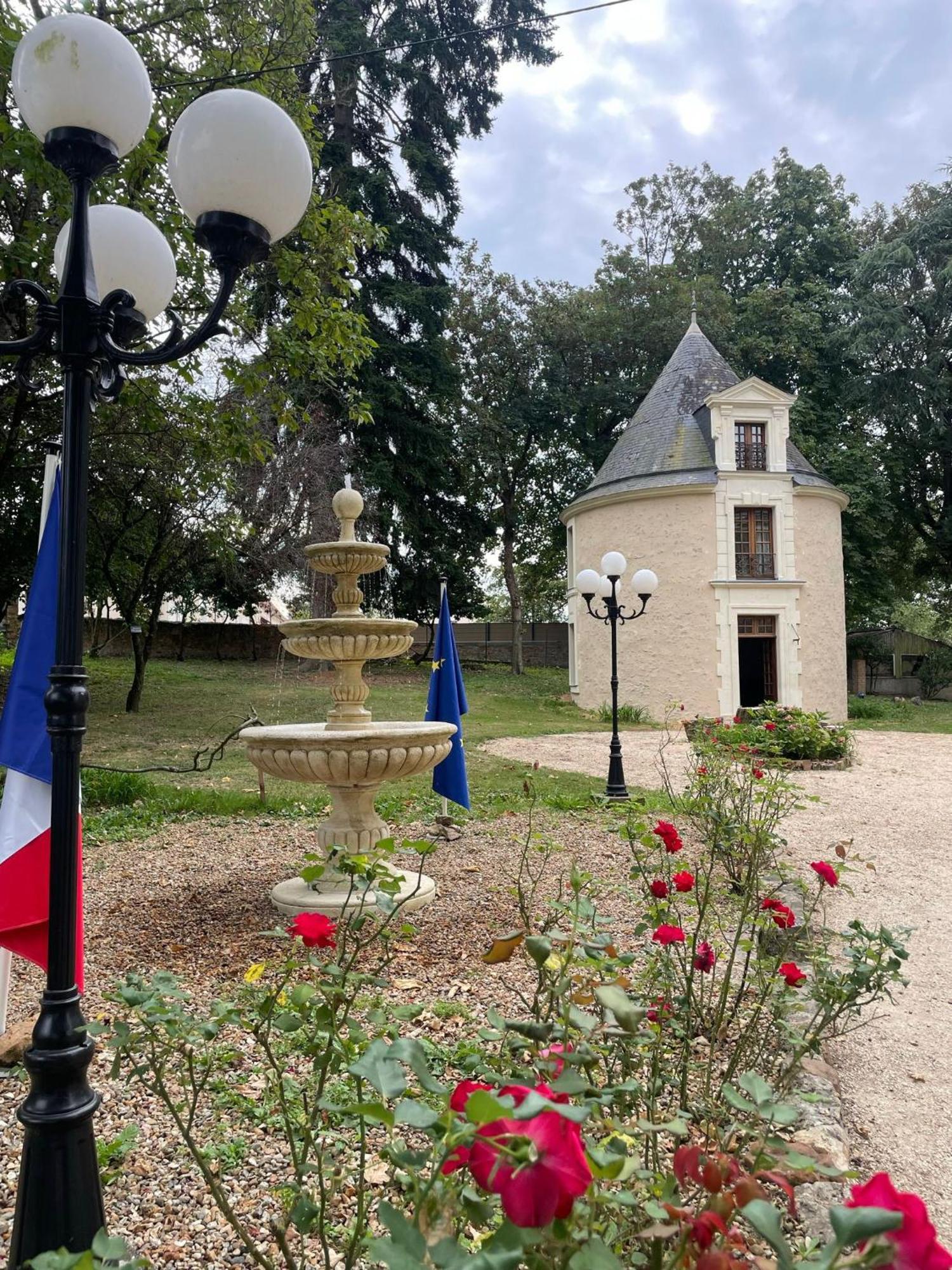 Chateau De Montaupin *
