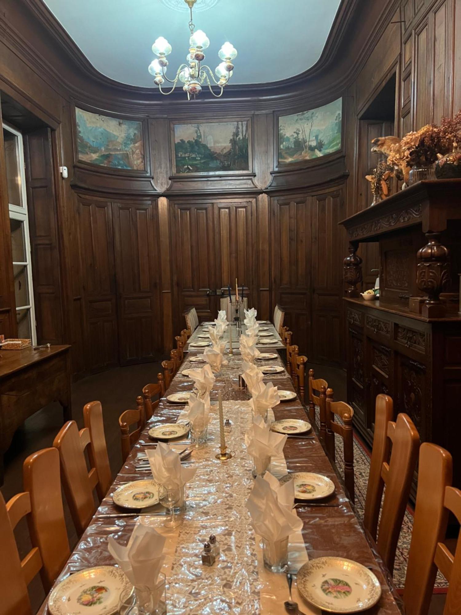 Chateau De Montaupin Bed & Breakfast Oize