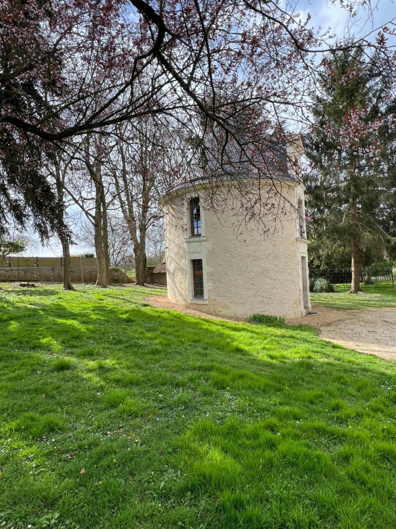 Chateau De Montaupin *